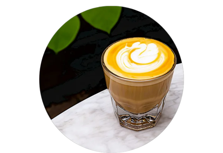 Upptäck vår Cortado! Eksjö Konditori bjuder på fantastisk dubbel espresso med mjölk i Gamla Stan. Njut av 100% slät smak i anrik miljö