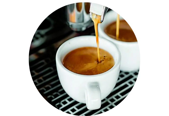 Espresso Con Panna Eksjö Konditori – En fantastisk och historisk espresso toppad med en klick vispgrädde i hjärtat av Eksjö