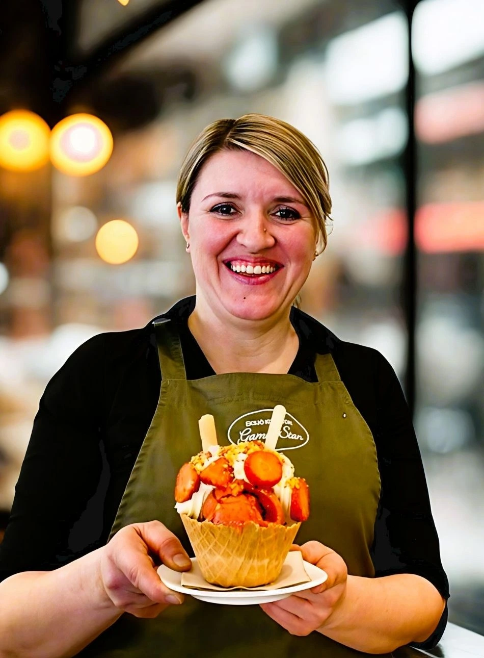 personal serverar lokal grenna glass eksjo konditori