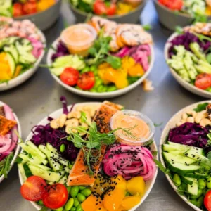 Fräsch Pokébowl från Eksjö Konditori i Gamla Stan