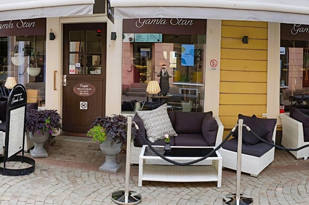 uteservering framsida eksjo konditori gamla stan