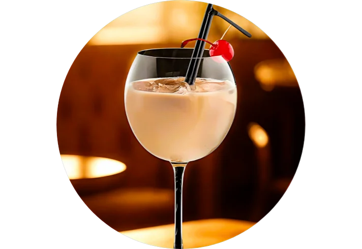 Orgasm Eksjö Konditori – En fantastisk och krämig Orgasm-cocktail med Baileys och mjölk i hjärtat av Eksjö
